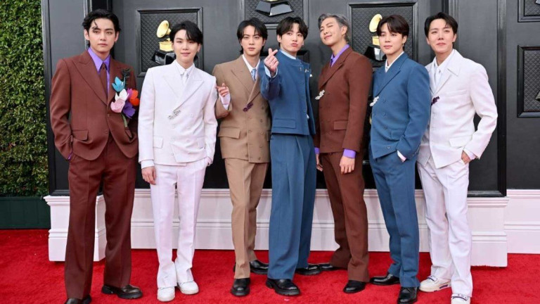 Furor por BTS: fanáticos acampaban seis meses antes del show y fueron desalojados